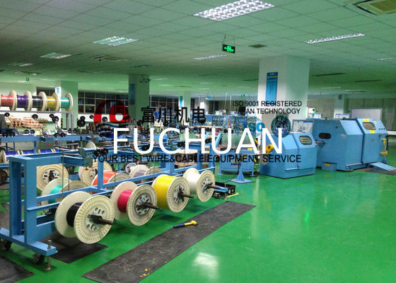 은색 재킷 와이어 펀칭 머신 18.5Kw 터치 스크린 조작 장비